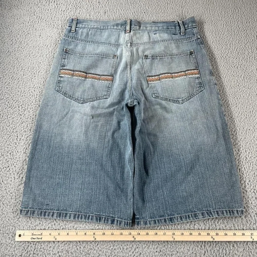 Vintage Southpole Baggy Hip-hop Skate Rave 38 Embroidered Denim Shorts Jorts Y2K - Picture 5 of 6